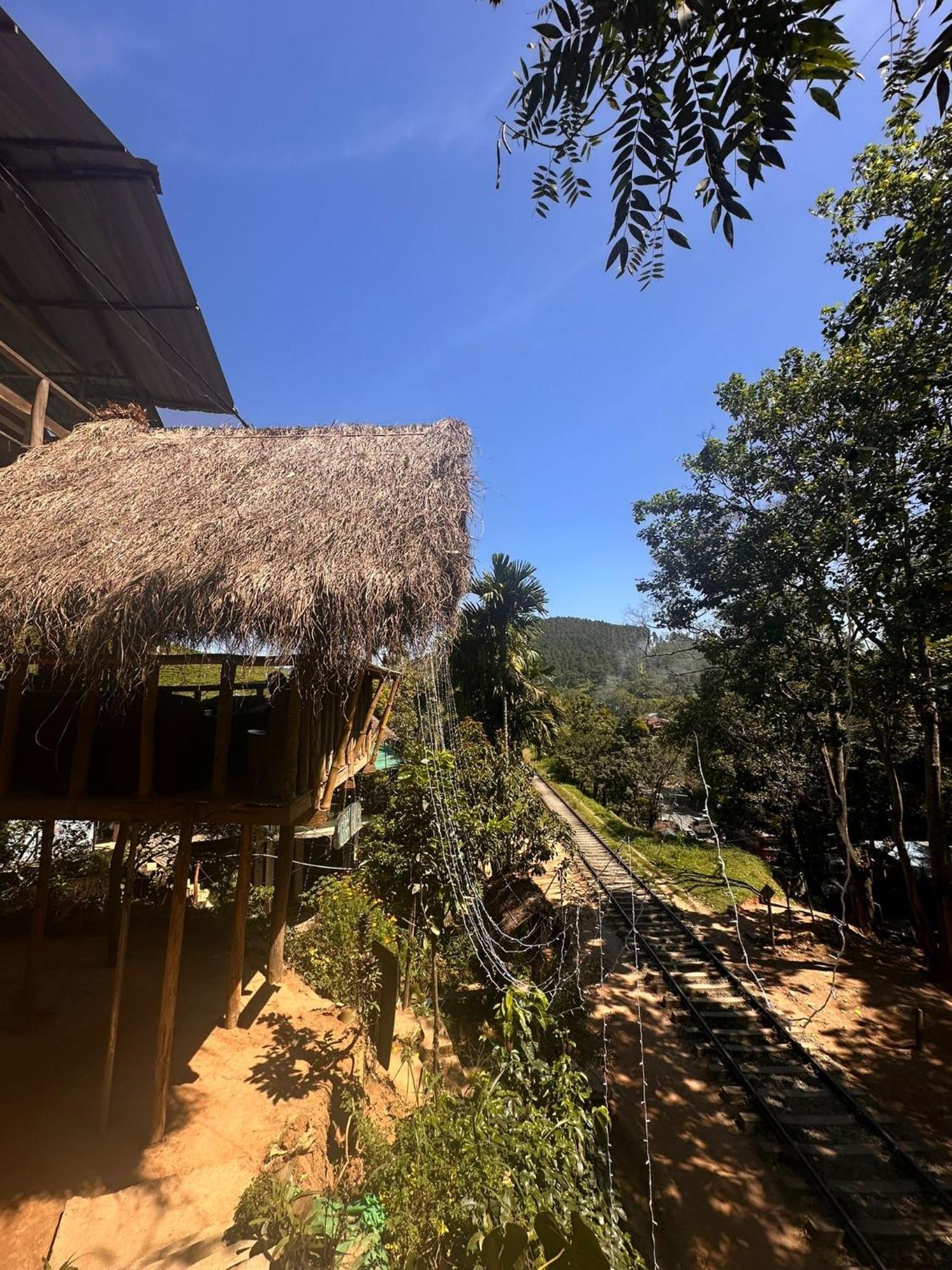 Hostal Tree House Ella Exterior photo